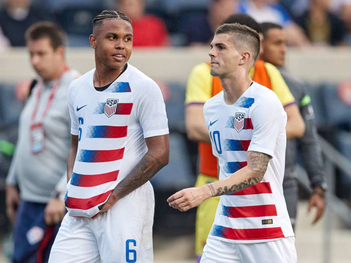 weston-mckennie-christian-pulisic-usmnt.jpg